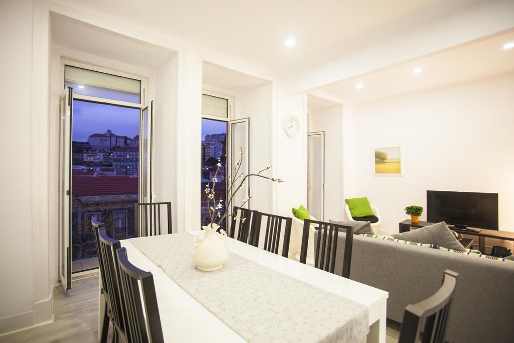 Lisbon Castel View Apartment ภายนอก รูปภาพ